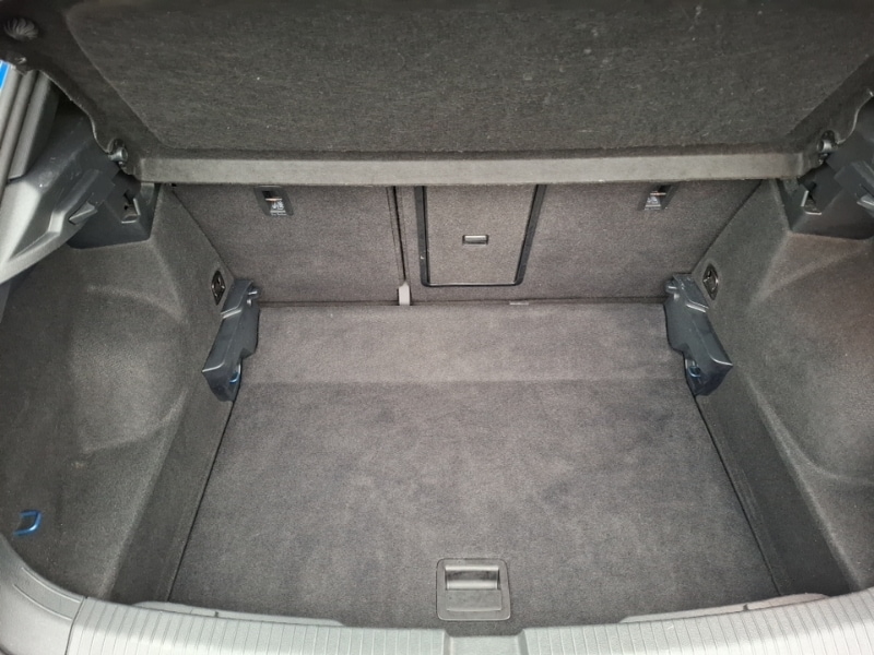 Used Volkswagen T-Roc 2019 for sale - 77704450: Photo 8