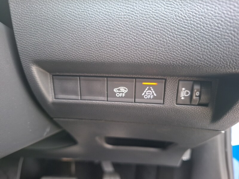 Used Peugeot 2008 2023 for sale - 78094095: Photo 13