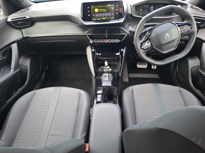 Used Peugeot 2008 2023 for sale - 78094095: Photo 2