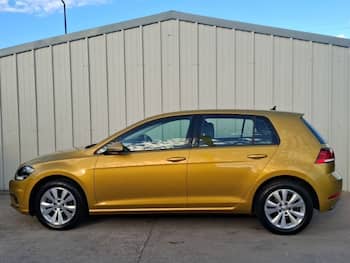 Used Volkswagen Golf 2017 for sale - 79844674: Photo