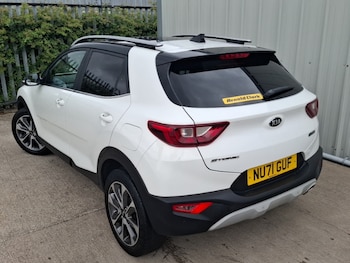 Used Kia Stonic 2021 for sale - 79382965: Photo