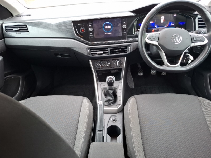 Used Volkswagen Polo 2024 for sale - 76566748: Photo 2