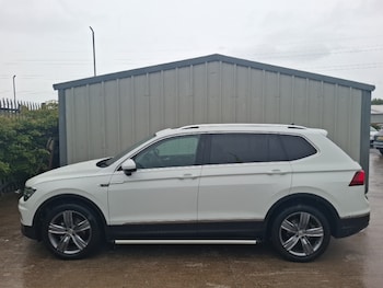 Used Volkswagen Tiguan Allspace 2018 for sale - 78945403: Photo