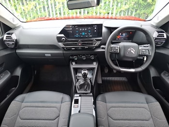 Used Citroen C4 2023 for sale - 79061178: Photo