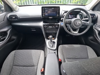 Used Toyota Yaris Cross 2023 for sale - 78751375: Photo