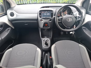 Used Toyota AYGO 2020 for sale - 79200961: Photo