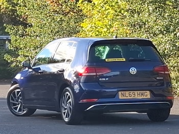 Used Volkswagen Golf 2019 for sale - 76511457: Photo