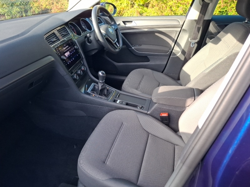 Used Volkswagen Golf 2019 for sale - 76511457: Photo 5