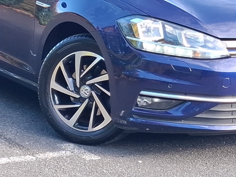 Used Volkswagen Golf 2019 for sale - 76511457: Photo 9