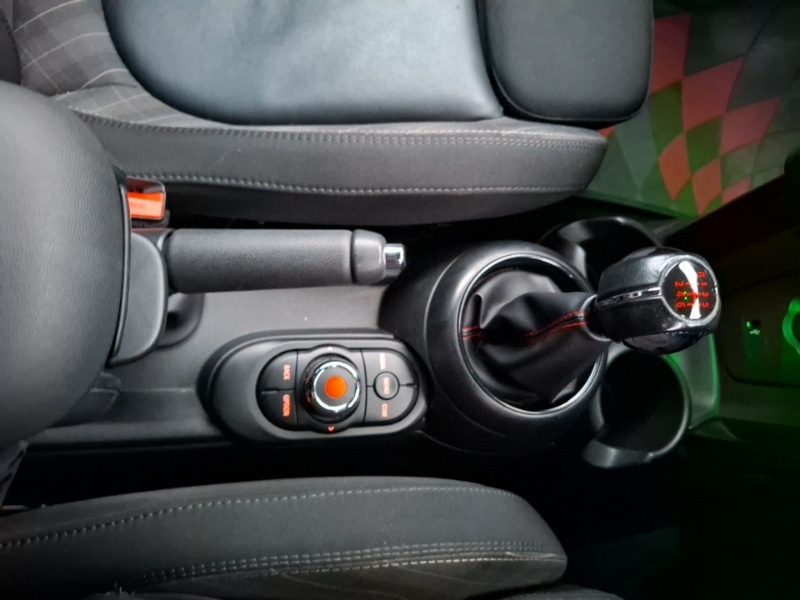 Used MINI Cooper 2018 for sale - 76951786: Photo 15