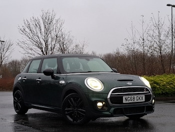 MINI Cooper feature image