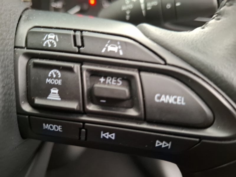 Used Mazda Mazda2 HYBRID 2024 for sale - 76471473: Photo 13