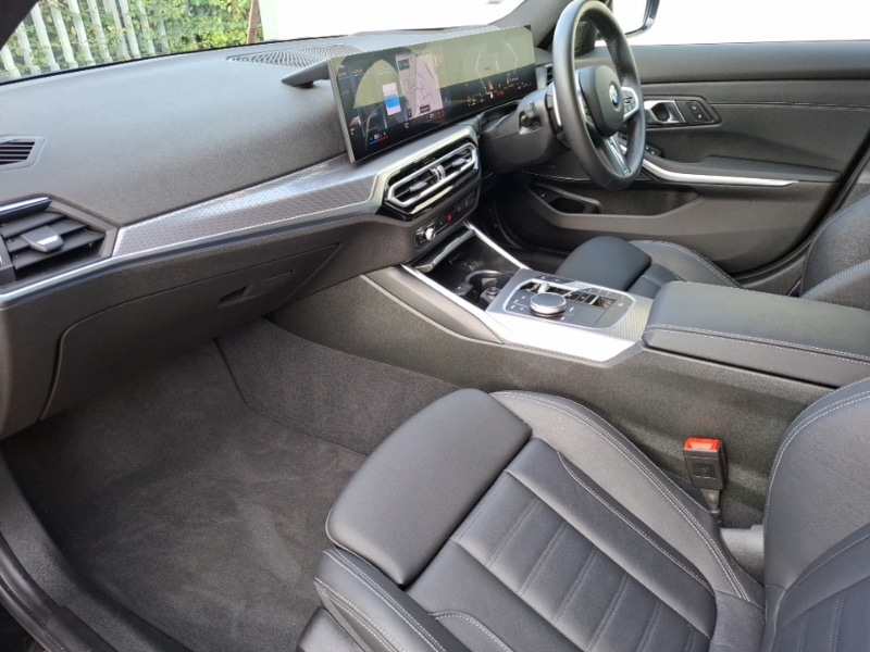 Used BMW 3 Series 2024 for sale - 77964028: Photo 5