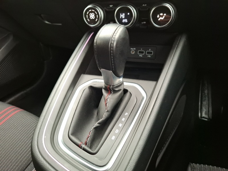 Used Renault Clio 2023 for sale - 77999691: Photo 12