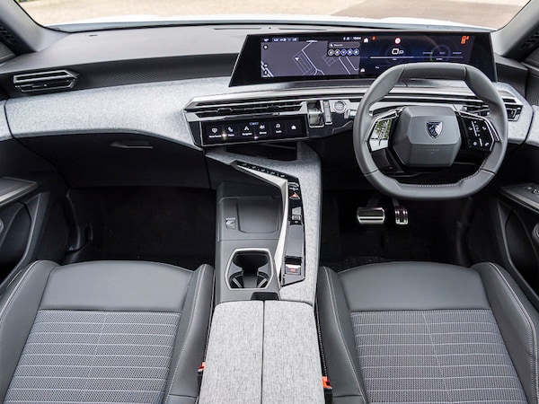 Used Peugeot 3008 2025 for sale - 75718841: Photo 2
