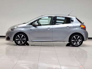 Used Peugeot 208 2019 for sale - 75045344: Photo