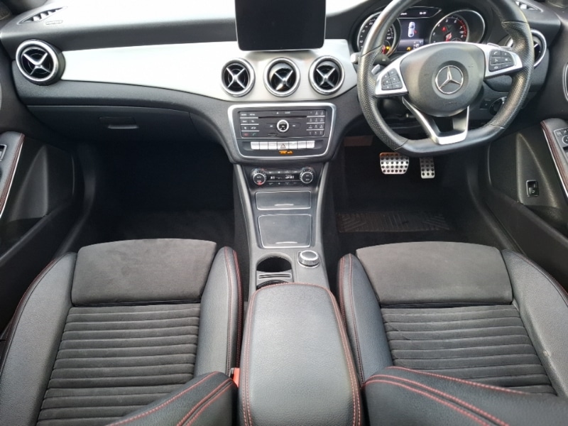 Used Mercedes-Benz CLA 2018 for sale - 77682477: Photo 2