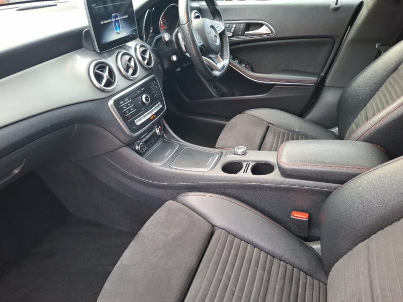 Used Mercedes-Benz CLA 2018 for sale - 77682477: Photo 5