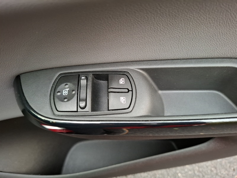 Used Vauxhall Corsa 2016 for sale - 77150178: Photo 15