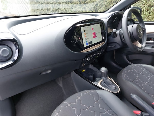 Used Toyota Aygo X 2024 for sale - 76096310: Photo 5