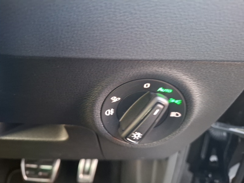 Used Skoda Karoq 2024 for sale - 77197907: Photo 15