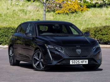 2025 - 1.2 Hybrid 136 GT 5dr e-DSC6