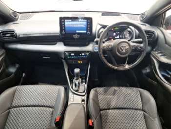 Used Toyota Yaris 2022 for sale - 74497604: Photo