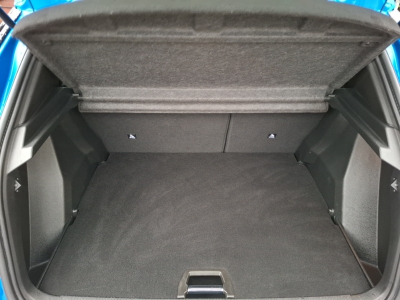 Used Peugeot 2008 2023 for sale - 77702335: Photo 8