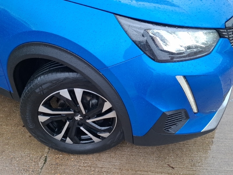 Used Peugeot 2008 2023 for sale - 77702335: Photo 9