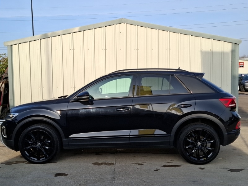 Used Volkswagen T-Roc 2022 for sale - 77969379: Photo 4