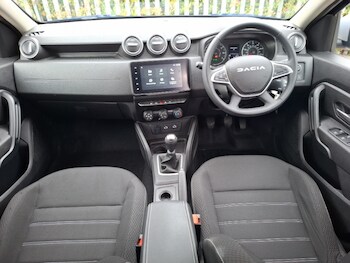 Used Dacia Duster 2023 for sale - 78585178: Photo
