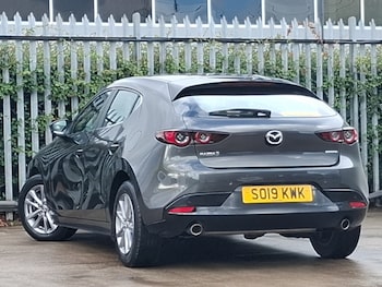 Used Mazda Mazda3 2019 for sale - 76221045: Photo 3