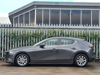 Used Mazda Mazda3 2019 for sale - 76221045: Photo 4