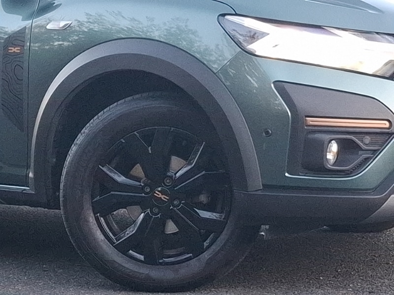 Used Dacia Sandero Stepway 2024 for sale - 76387888: Photo 9