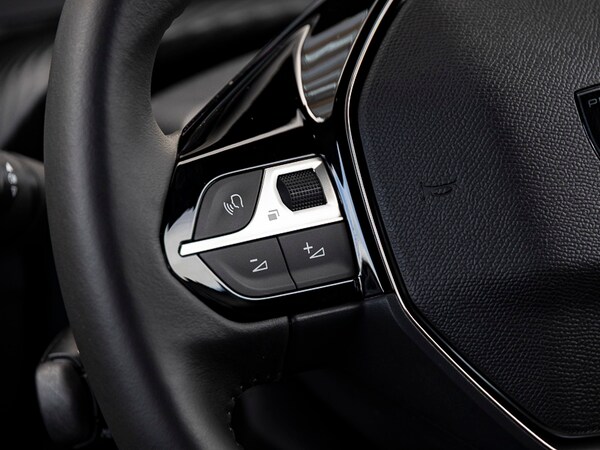 Used Peugeot 2008 2025 for sale - 74354428: Photo 11
