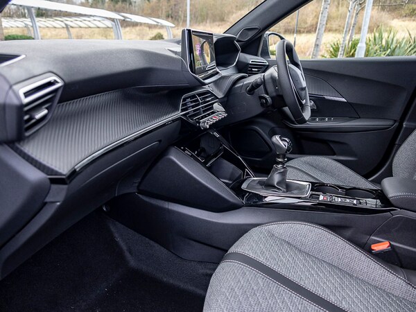 Used Peugeot 2008 2025 for sale - 74354428: Photo 5