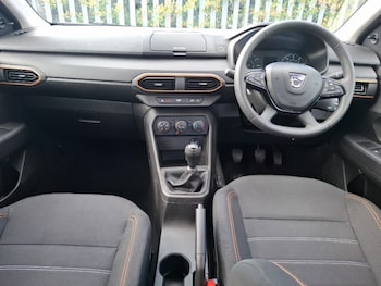 Used Dacia Sandero Stepway 2022 for sale - 79368406: Photo
