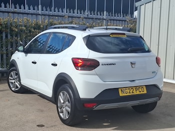 Used Dacia Sandero Stepway 2022 for sale - 79368406: Photo