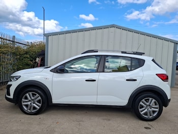 Used Dacia Sandero Stepway 2022 for sale - 79368406: Photo