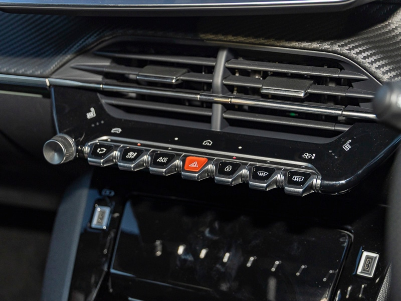 Used Peugeot 2008 2025 for sale - 77046999: Photo 18