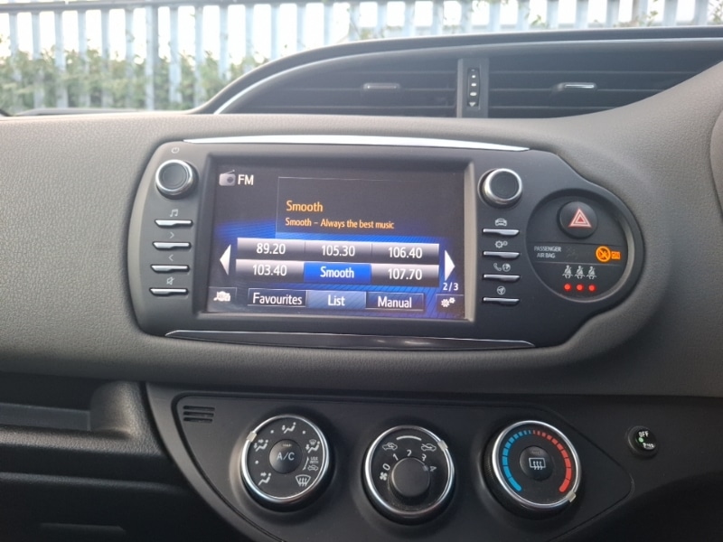 Used Toyota Yaris 2018 for sale - 77623043: Photo 10