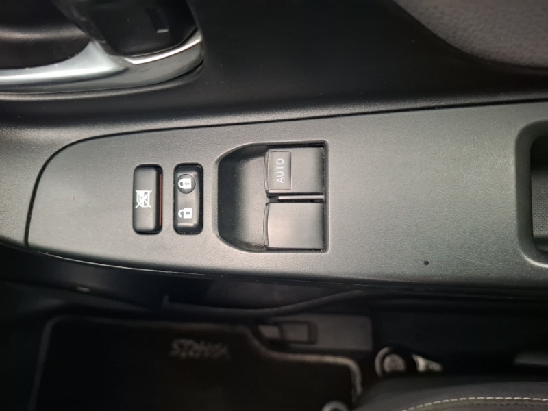 Used Toyota Yaris 2018 for sale - 77623043: Photo 14