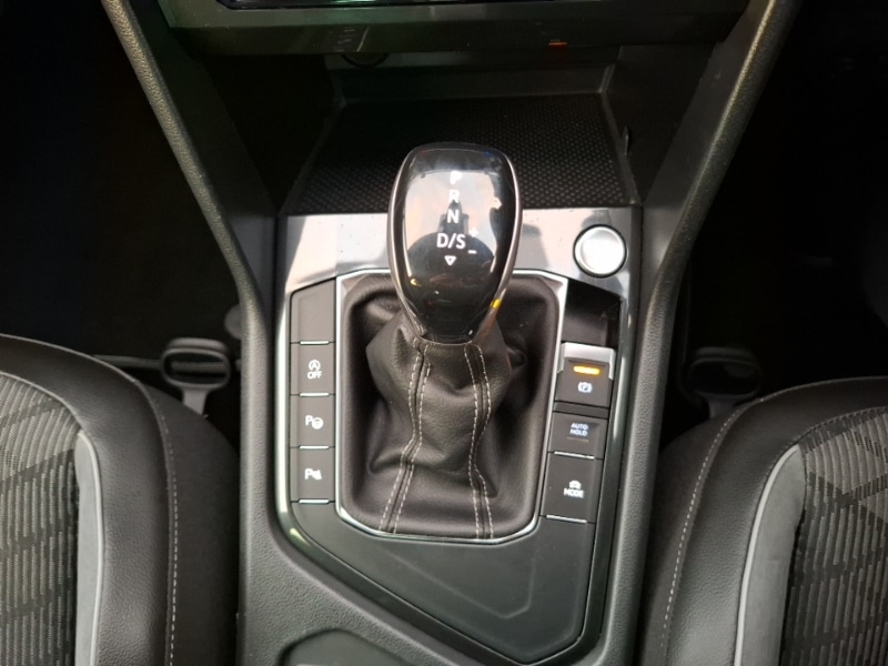 Used Volkswagen Tiguan 2021 for sale - 76893700: Photo 12