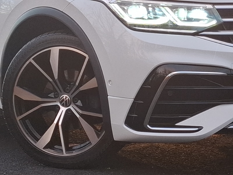 Used Volkswagen Tiguan 2021 for sale - 76893700: Photo 9