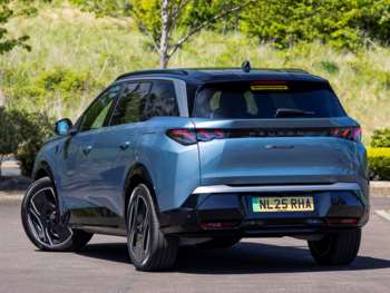 Used Peugeot 5008 2025 for sale - 74767689: Photo
