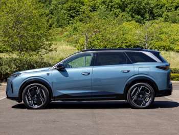 Used Peugeot 5008 2025 for sale - 74767689: Photo