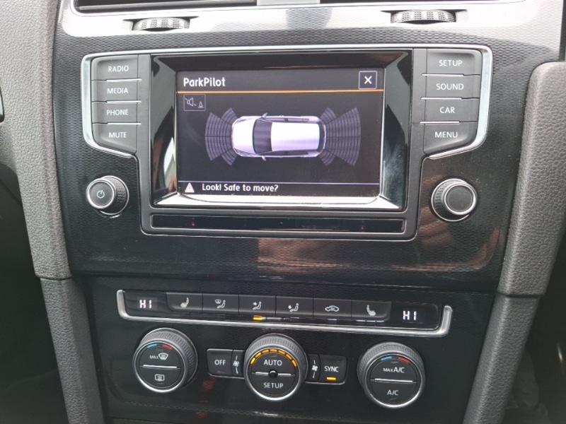 Used Volkswagen Golf 2013 for sale - 77999697: Photo 10