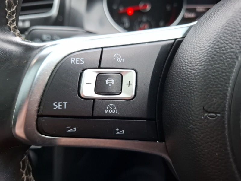 Used Volkswagen Golf 2013 for sale - 77999697: Photo 13