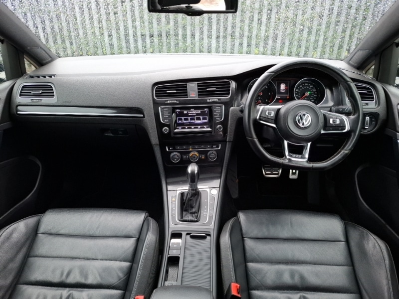 Used Volkswagen Golf 2013 for sale - 77999697: Photo 2