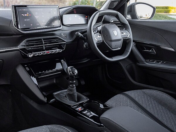 Used Peugeot 2008 2025 for sale - 75657100: Photo 15